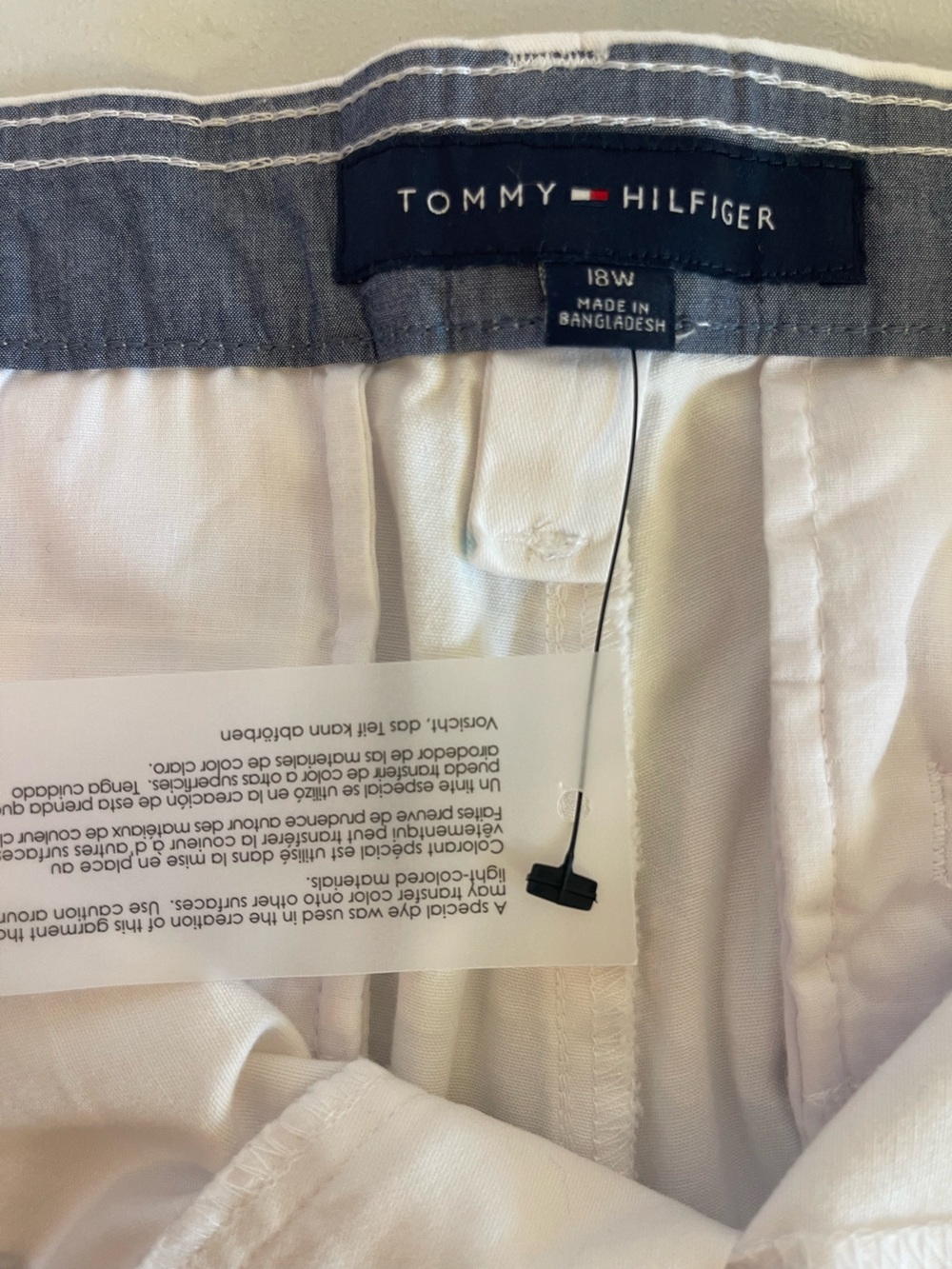 Tommy Hilfiger White Bermuda Shorts NWT Size 18W Coastal Preppy Summer Classic - Picture 7 of 13